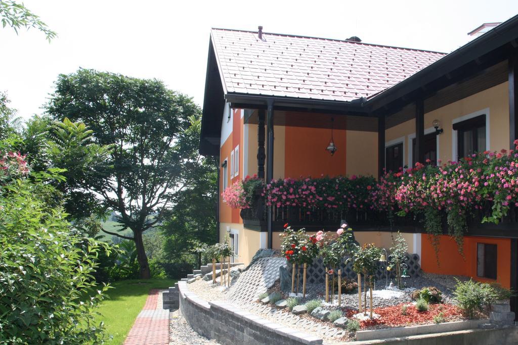 Gastehaus Dobida Hotel Unterlamm  Bagian luar foto